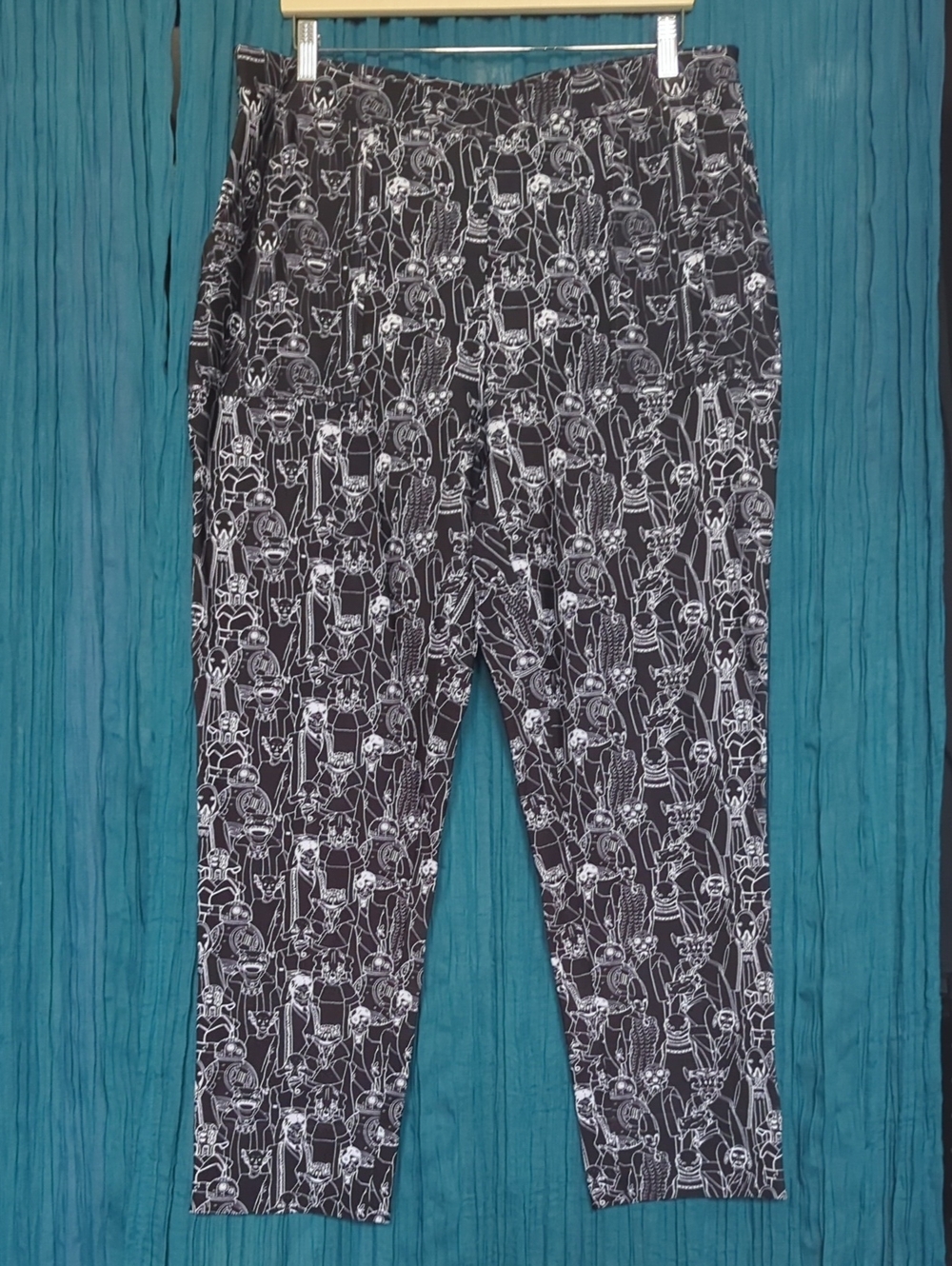 Black Milk Star Wars Sentients Cuffed Pants Size XL
